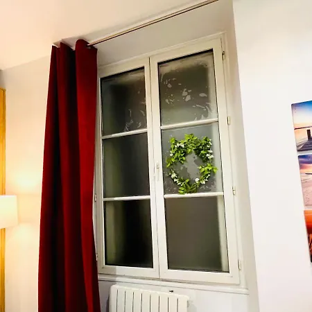 Chic Flat In The Heart Of Marais Near Pompidou Centre
